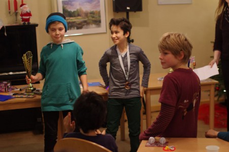 u12